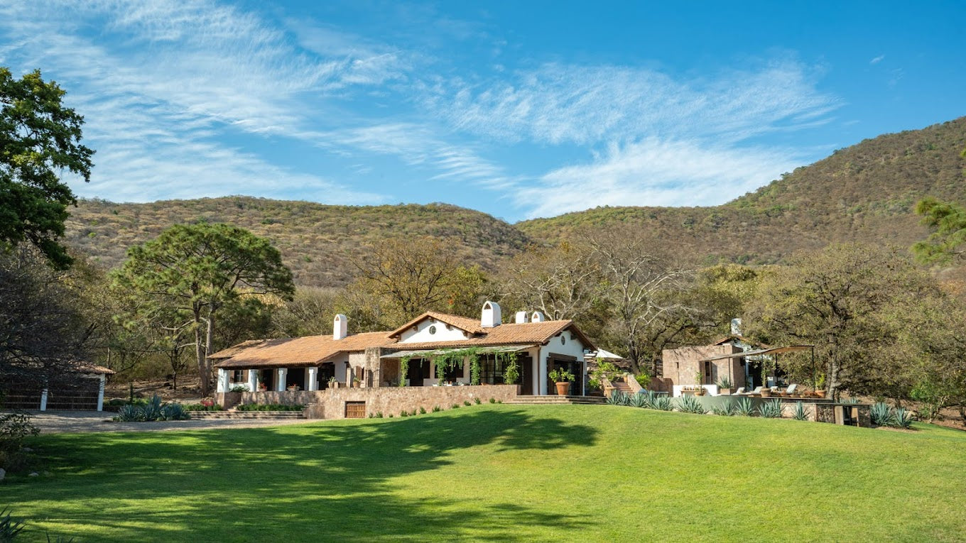 Villa Campestre de lujo "Sobremesa" - Yerbabuena Jalisco