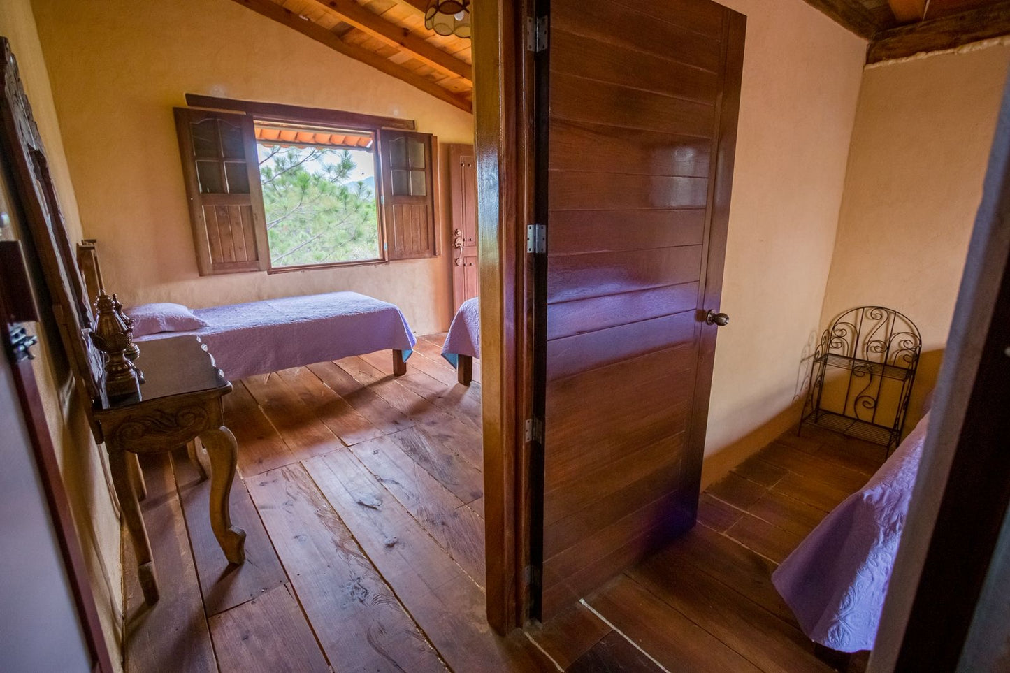 Cabaña del Arbol - San Sebastian, Jalisco, México.
