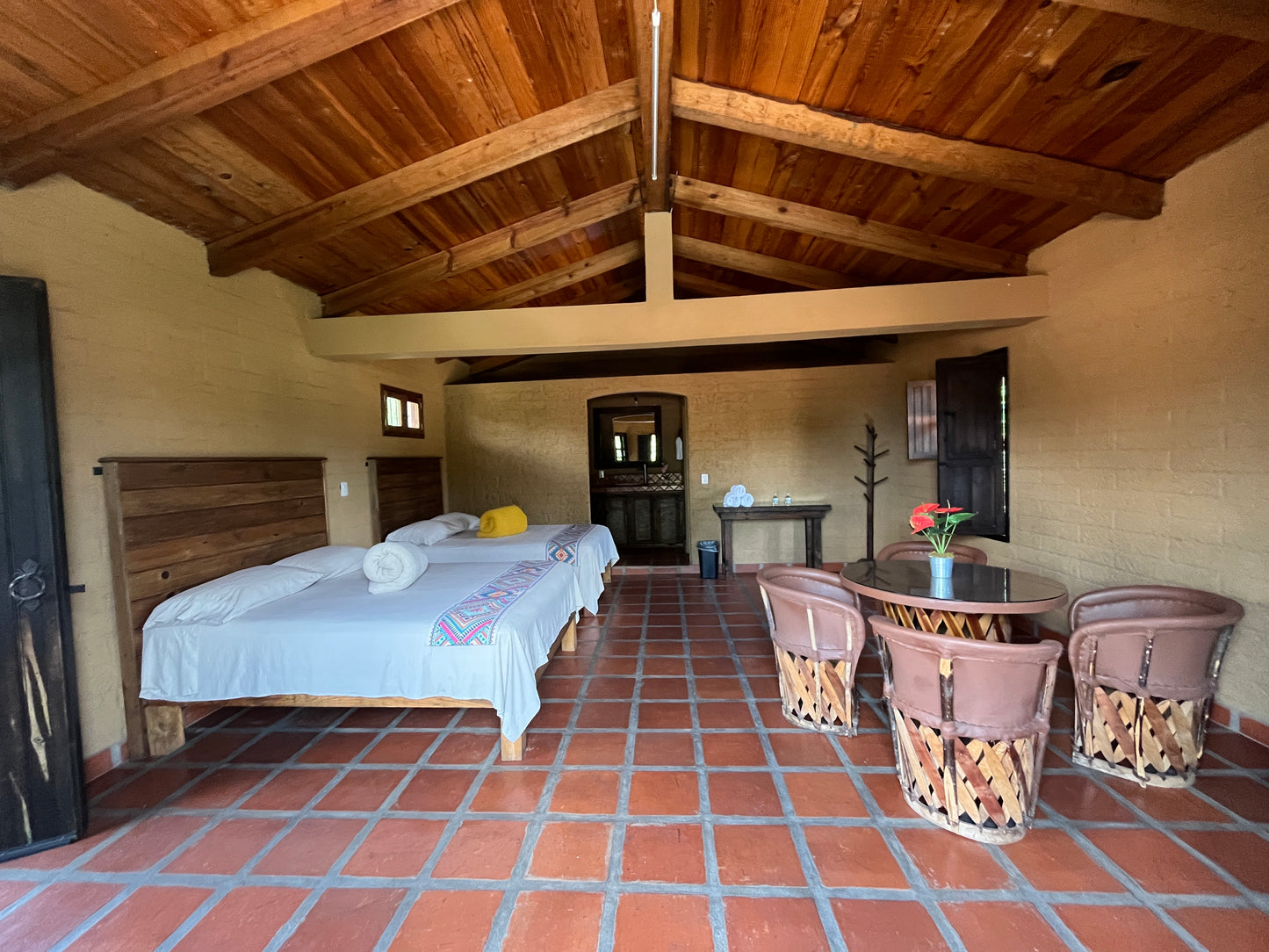 Cabaña "Lucy" - 22 personas -  Yerbabuena Jalisco, México.