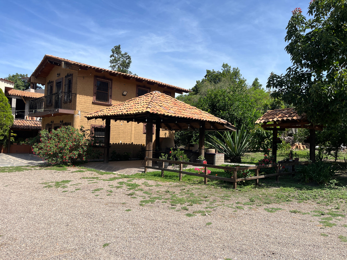 Cabaña "Lucy" - 22 personas -  Yerbabuena Jalisco, México.