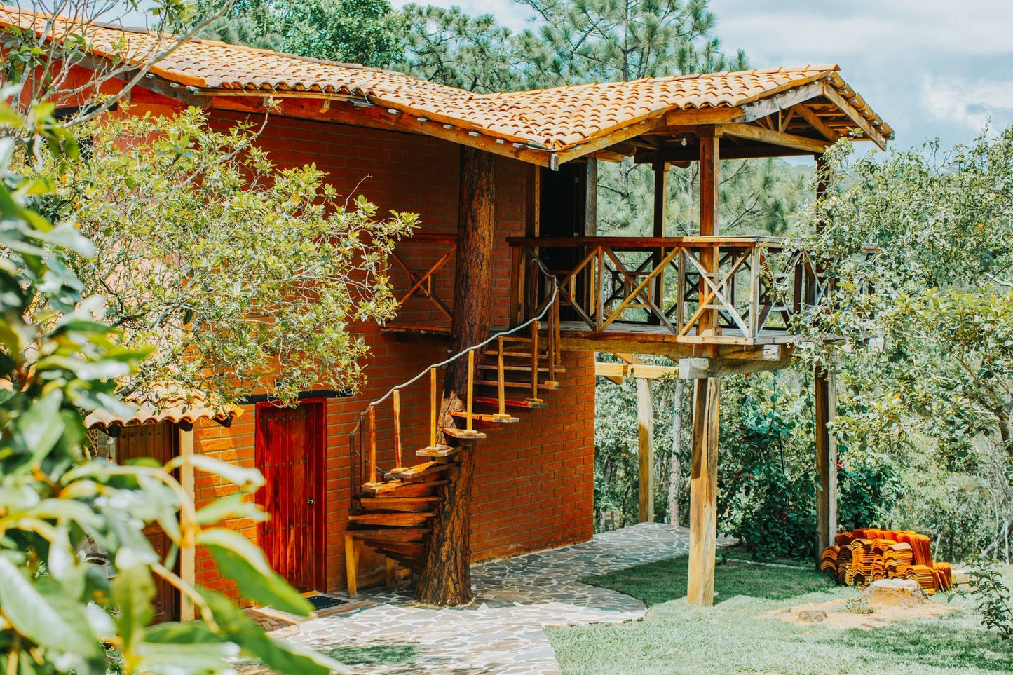 Cabaña del Arbol - San Sebastian, Jalisco, México.